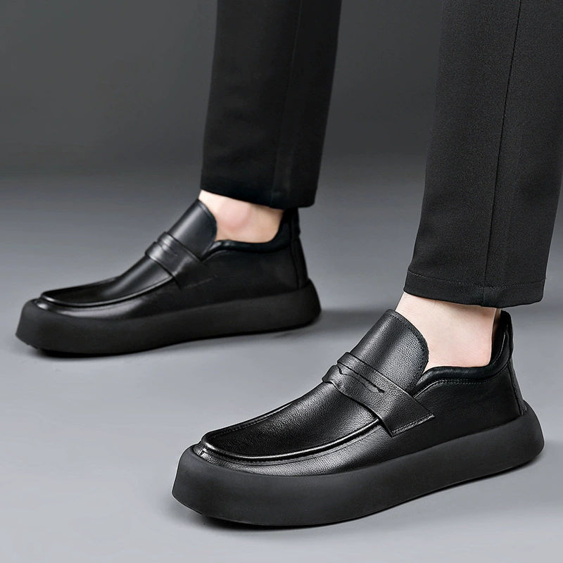 Trend universal shoes for leather shoes, leather footwear for leisure English style, autumn, trend of season, genuine leather, soft sole