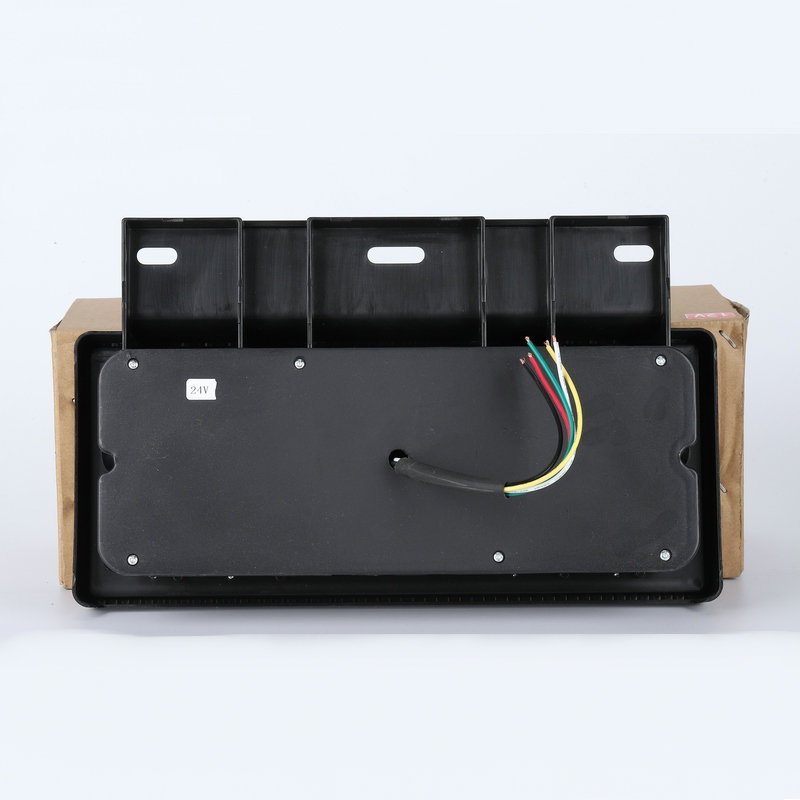 Fábrica electrónica del coche luz trasera 50 Bell LED luz trasera con reflector nueva venta caliente luz trasera de plástico