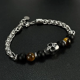 项链;耳环;手链