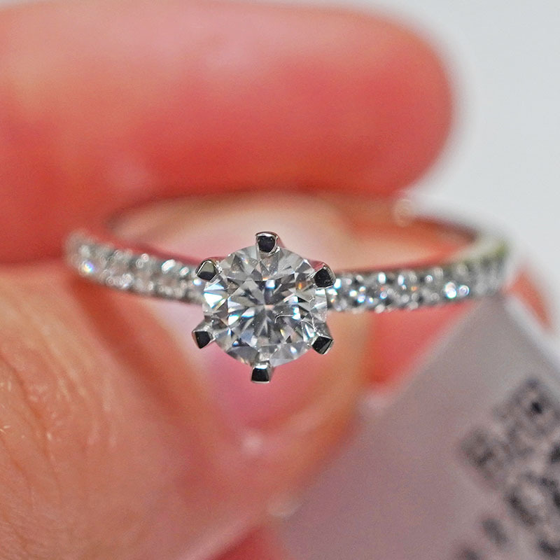 PT950 Platinum Cultivation Diamonds Ring Simplicity lady Propose Diamond