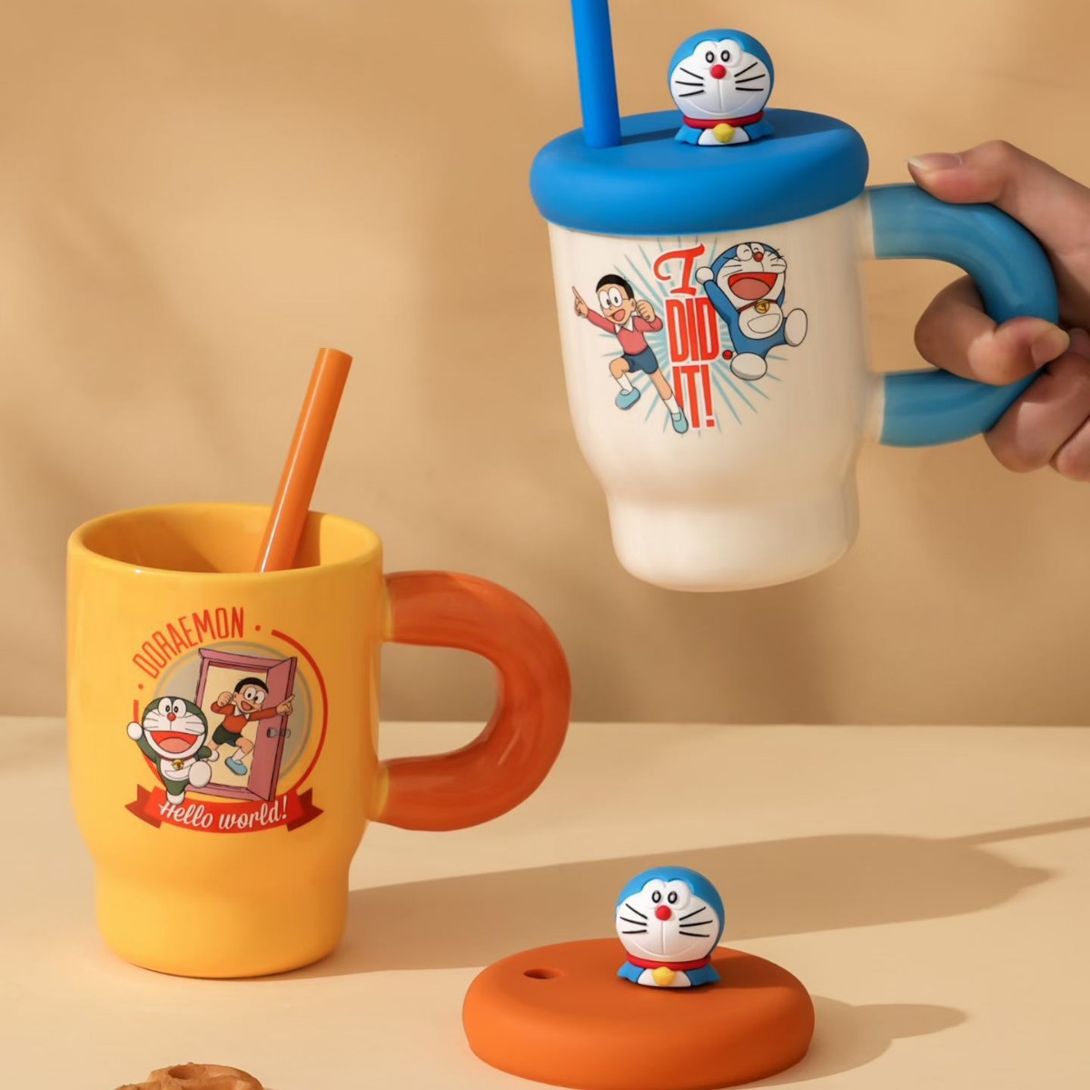 Caricatura creativa Dingdong gato taza de agua de paja personalidad Doraemon taza de cerámica regalo de mano adorable alto valor facial