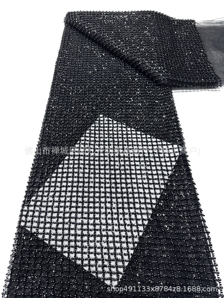 Tejido de bordado de cuentas pesadas, vestido de boda de alta gama, bordado de tela, vestido de noche de Oriente Medio, stock image 11