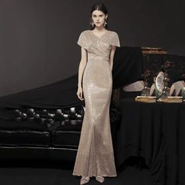 婚纱;晚礼服;伴娘服