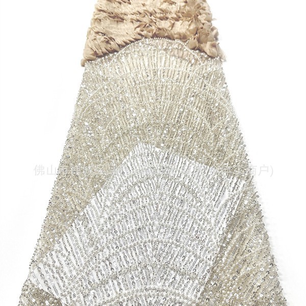 Fabricantes de tela bordada de cuentas tridimensionales tela bordada de boda instantánea tela de sequilla de rendimiento de escenario