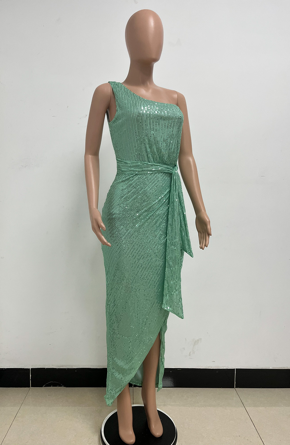 357g Weight Maxi Long Dress Dress Length Type Sleeveless Sleeve Length Sheath Dress Dresses Type Spandex, Polyester Fabric Type High Waist Waist Line Holiday, Daily Occasion Oblique collar Neckline Slim Fit Type Solid Color Pattern Summer Season Women's Gender Elegant, Sexy Style Wholesale Women's Elegant Sexy Solid Color Holiday Daily Oblique Collar Sleeveless Sheath Dress 110