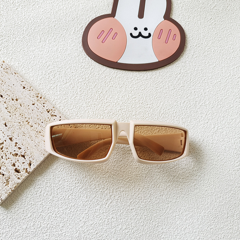 Cute Solid Color Resin Special-Shaped Mirror Full Frame Kids Sunglasses display picture 7