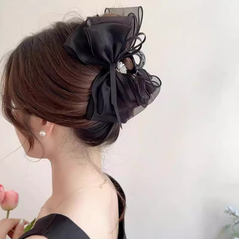フレンチポルカドットレトロコントラストリボンリボンパールペンダント後頭部シャーククリップヘアピン女性用|undefined
