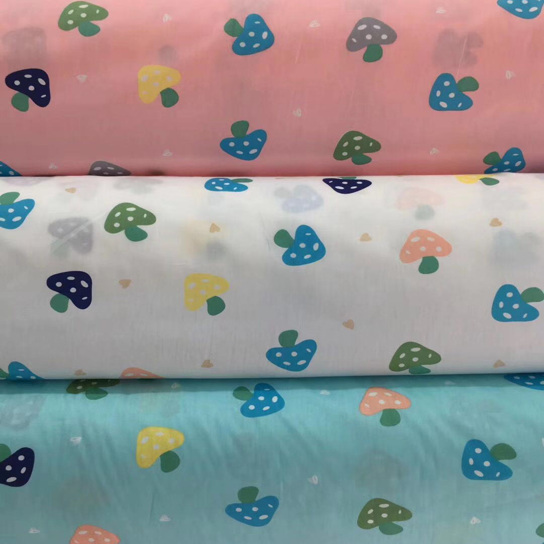南通棉布批发幼儿园床品服装棉布宝宝全棉斜纹A类米奇布料厂家