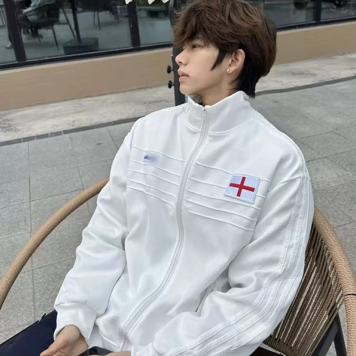 Kişi üçün yaxalıqlı fermuarlı yüngül jaket
