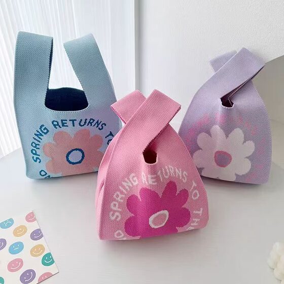 Spring Story Cute Flower Knitted Bag Korean Style Ins Style Outgoing Portable Handbag Women's Large Capacity Handbag