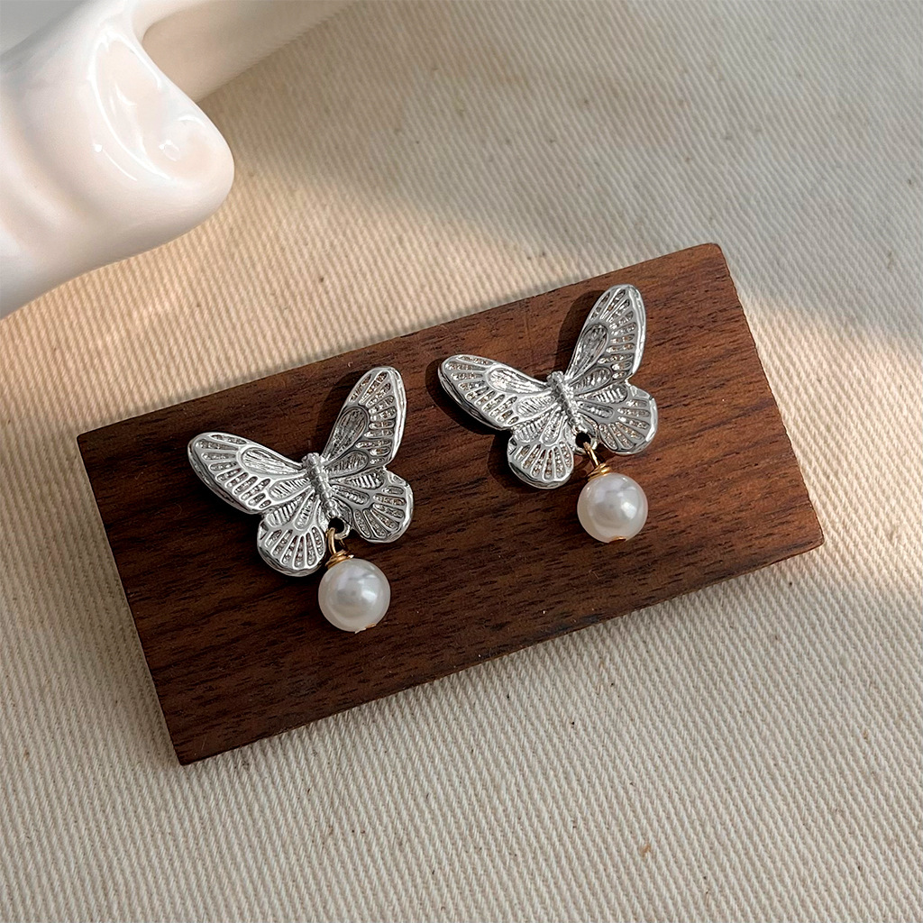 耳语_0002_组 3 拷贝.jpg