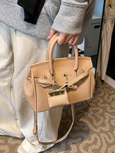 ��ʽ�߼��д������������ذ���Ů2025�¿���ٴ��K���μ�б���