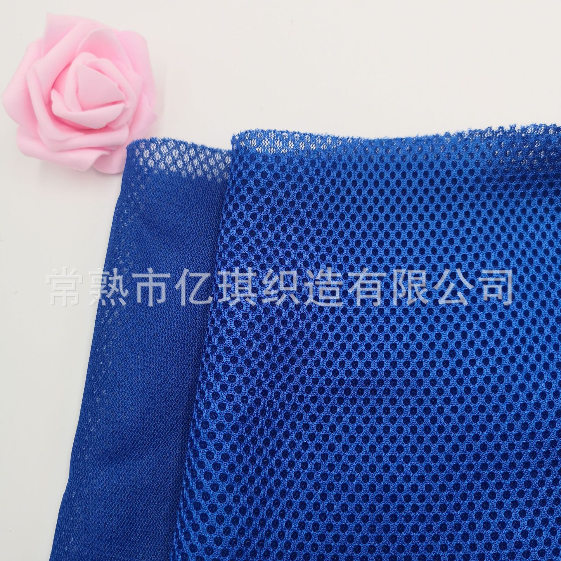 厂家批发三明治网眼布 透气床垫面料服装箱包宠物包网眼布3D网布