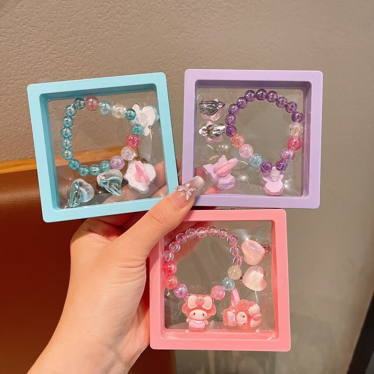 Niñas lindas pulseras princesas de dibujos animados joyas para niñas niños dulces colgantes de color caramelo pulseras de cuentas pulseras