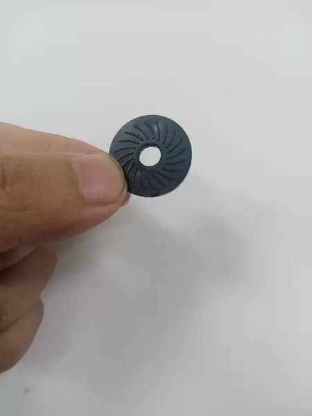 Solid rubber pattern