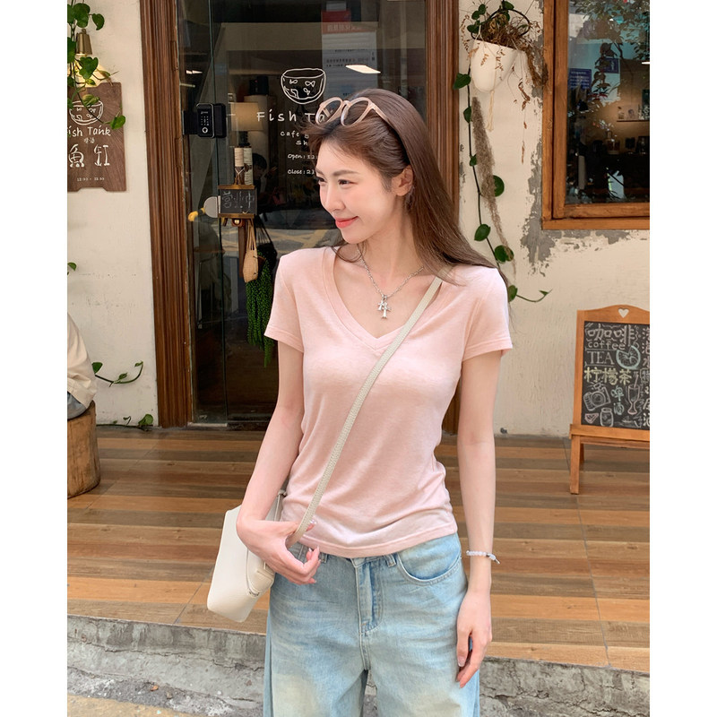 Basic Pink V-Neck Short-Sleeve T-Shirt for Women, 2026 Summer Short Slim-Fit Top for Petite Figures, Trendy Basic Pink V-Neck Short-Sleeve T-Shirt for Women, 2026 Summer Short Slim-Fit Top for Petite Figures, Trendy