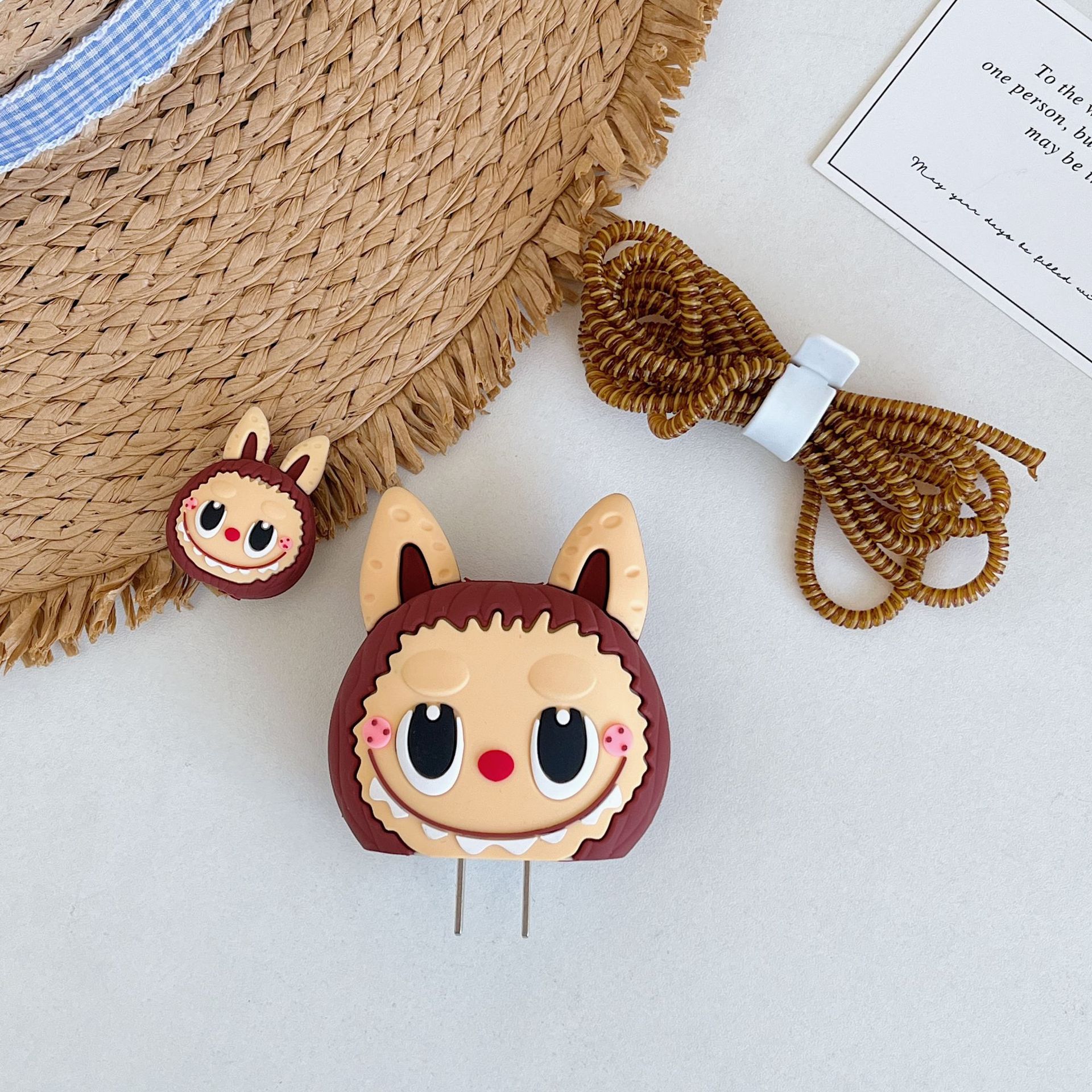 2023 nuevo cargador de dibujos animados cubierta protectora adecuada para Apple carga rápida cabeza 18/20W estándar europeo estándar americano aplicable