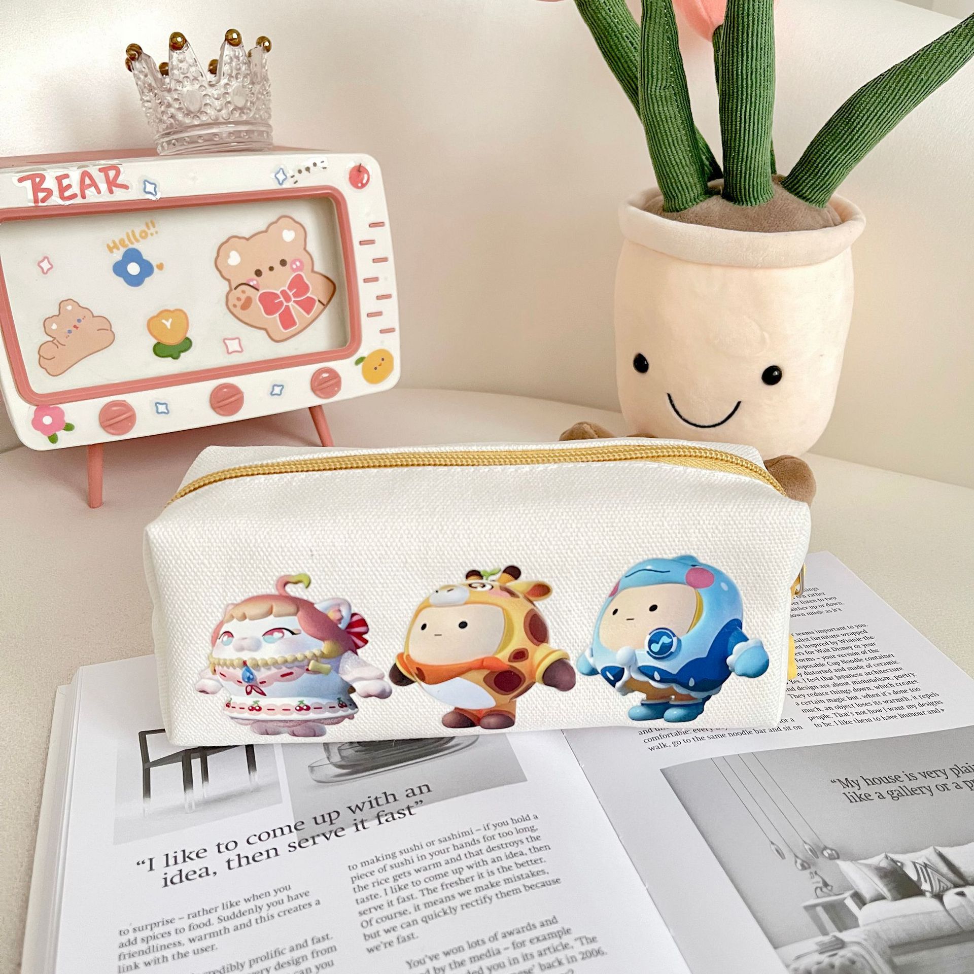 Bolsa de lápices de perro Pinta Bolsa de lápices de oso de fresa linda Red de Internet Bolsa de papelería de escuela primaria de gran capacidad Bolsa de almacenamiento