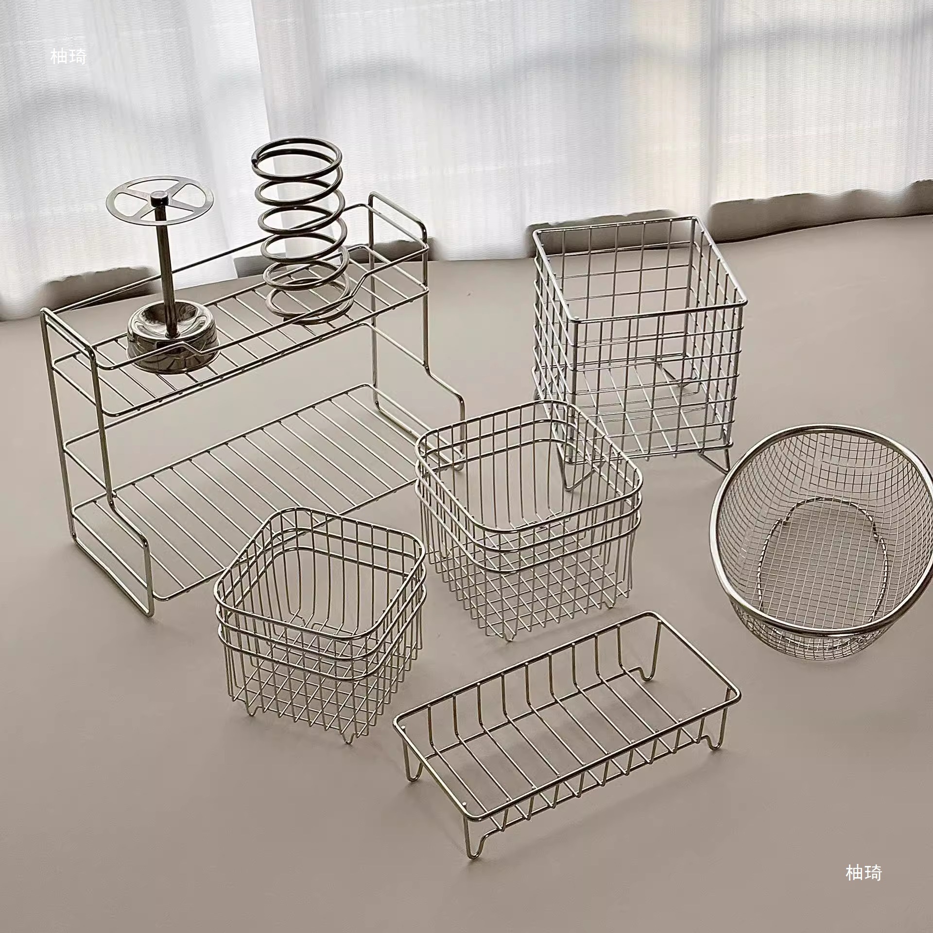 Washstand Storage Rack Desktop Storage Box Stainless Steel Drain Storage Cosmetics Basket Bathroom Bathroom Toilet