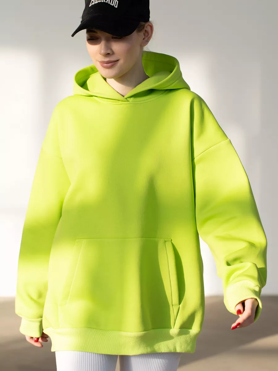 Women's Oversized Hooded Sweatshirt With Pockets And Long Sleeves_voghion.com
