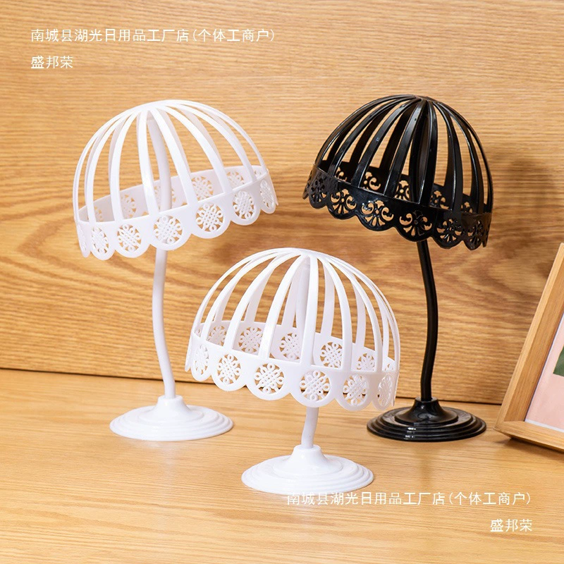 Children's mannequin head, hat, stand, wig, doll, helmet