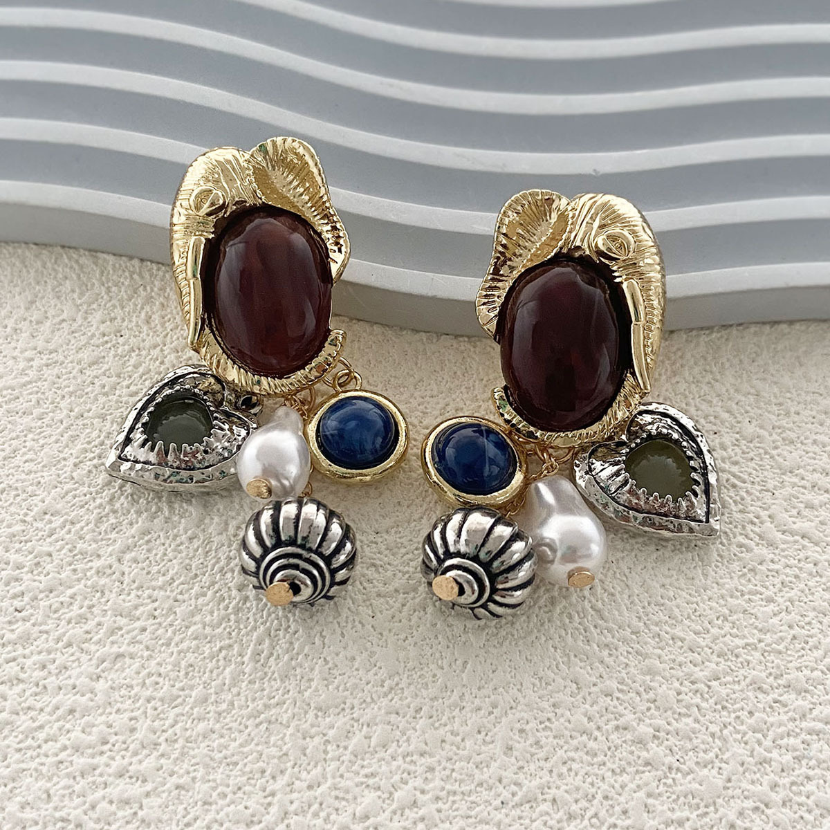 Pearl Gemstone Animal Drop Earrings Vintage Style Jewelry_voghion.com