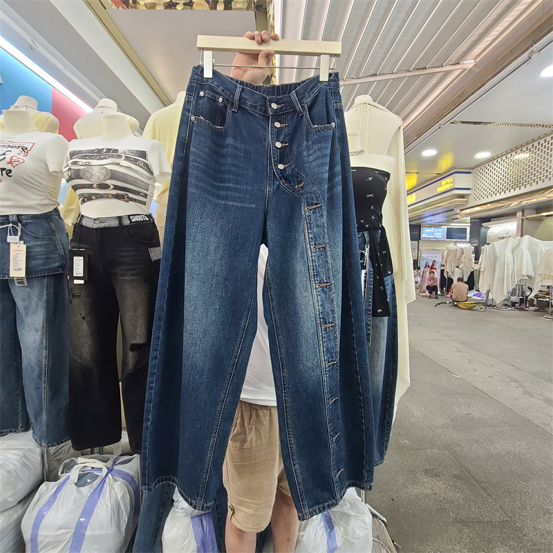 Plus-Size Vintage American-Style Straight-Leg Jeans for Women, Spring Season, Loose High-Waisted, Slimming Design, Single-Button Wide-Leg Pants Plus-Size Vintage American-Style Straight-Leg Jeans for Women, Spring Season, Loose High-Waisted, Slimming Design, Single-Button Wide-Leg Pants