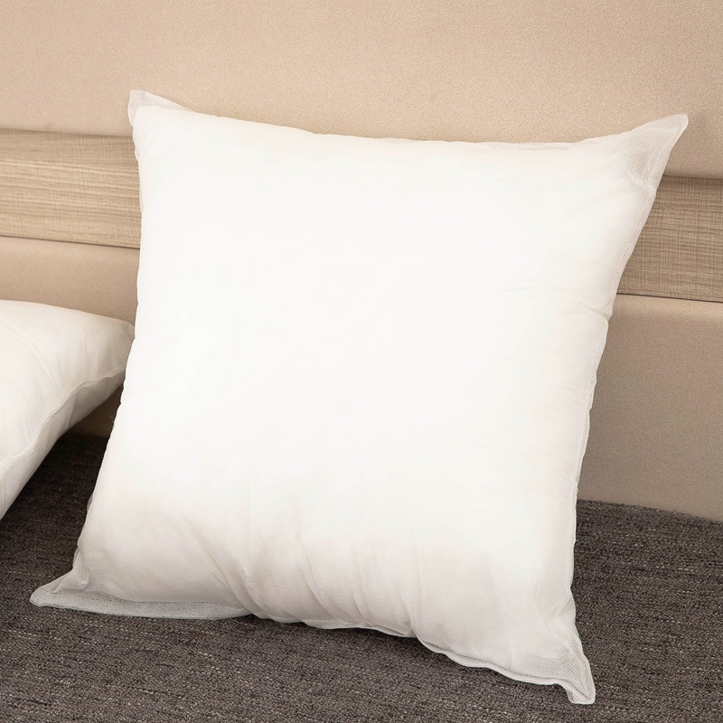 厂家批发无纺布靠垫芯压缩抱枕芯做特殊规格方形圆形心形圆柱形