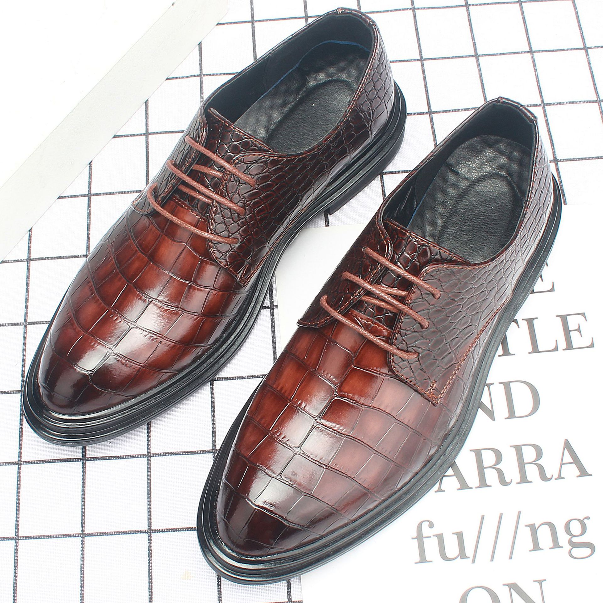 2022�¿�����������������ƤЬʱ��Ӣ����װԲͷϵ����ƤЬ7826