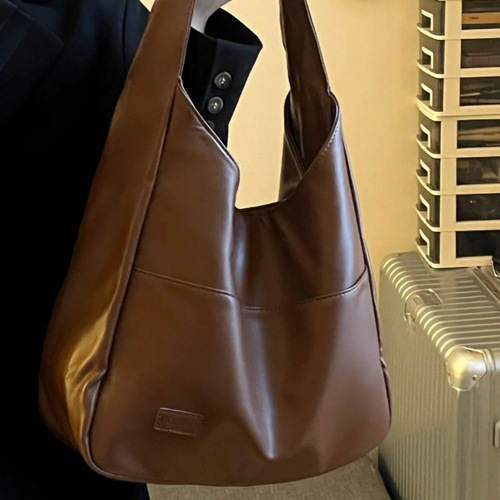New Maillard color retro brown tote bag large capacity bucket bag lightweight wide shoulder strap single shoulder armpit bag