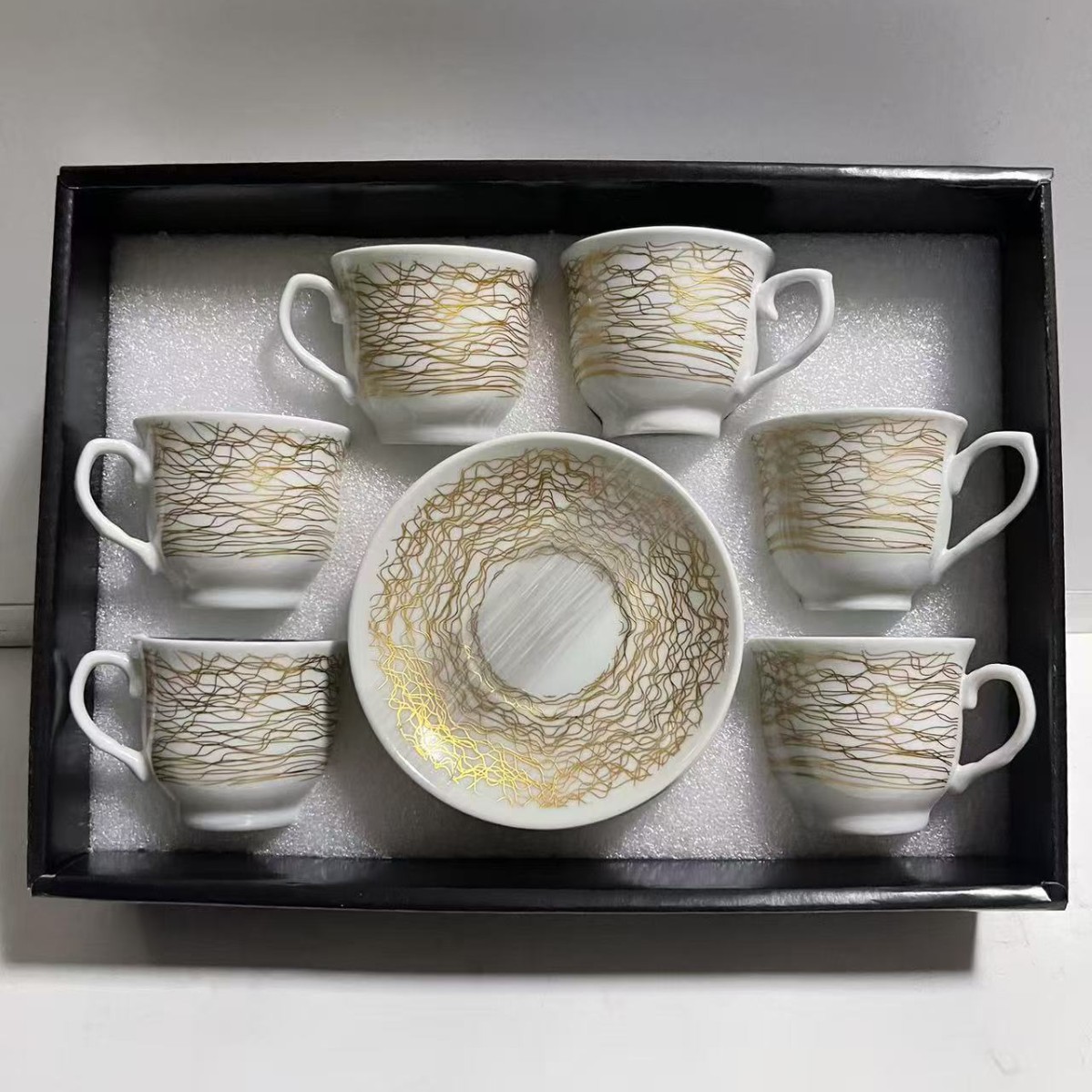 Nuevo conjunto de tazas de café de cerámica europea, tazas de café de estampado transfronterizo, 6 tazas de café de Oriente Medio, 6 platos de café de la tarde