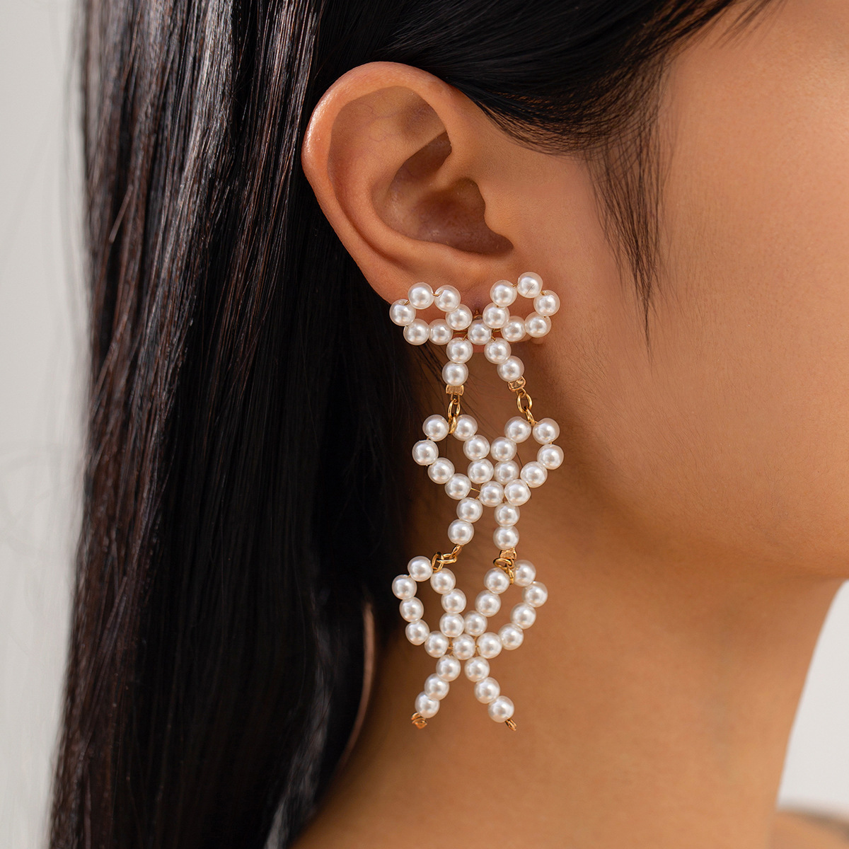 elegant accessory