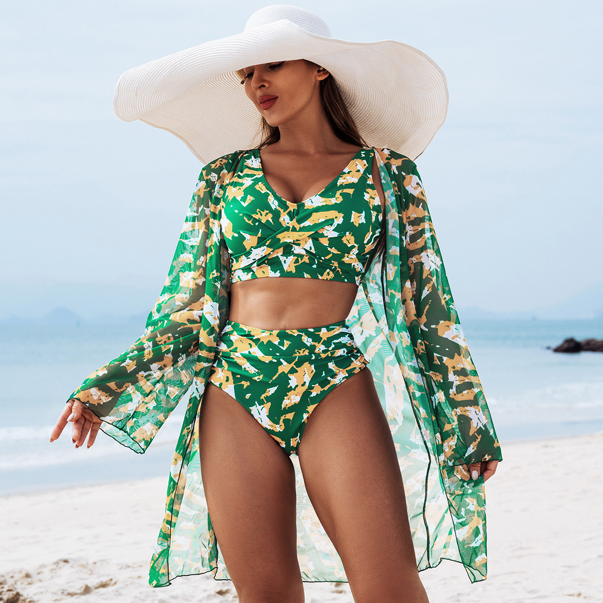 Nueva moda europea y americana de alta gama sexy trajes de baño de mujer tres piezas bikini bikini trajes de baño de mujer