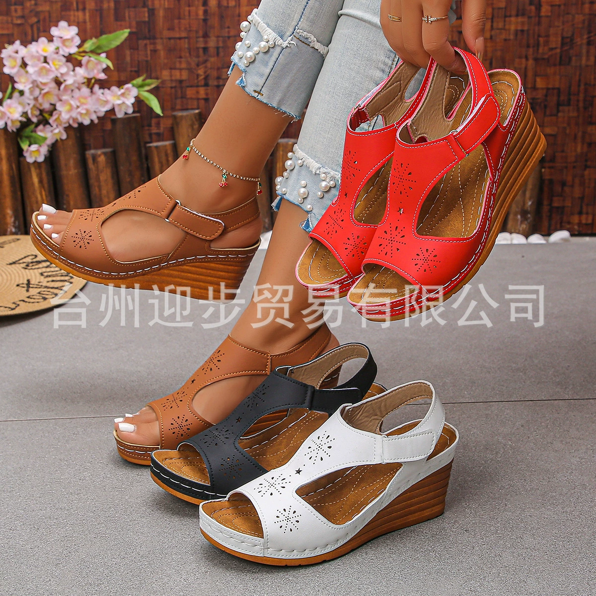 Женские босоножки на высоком каблуке, трансграничные босоножки большого размера, женские босоножки с рыбьим ртом на толстой подошве, модные женские римские сандалии с полой пряжкой