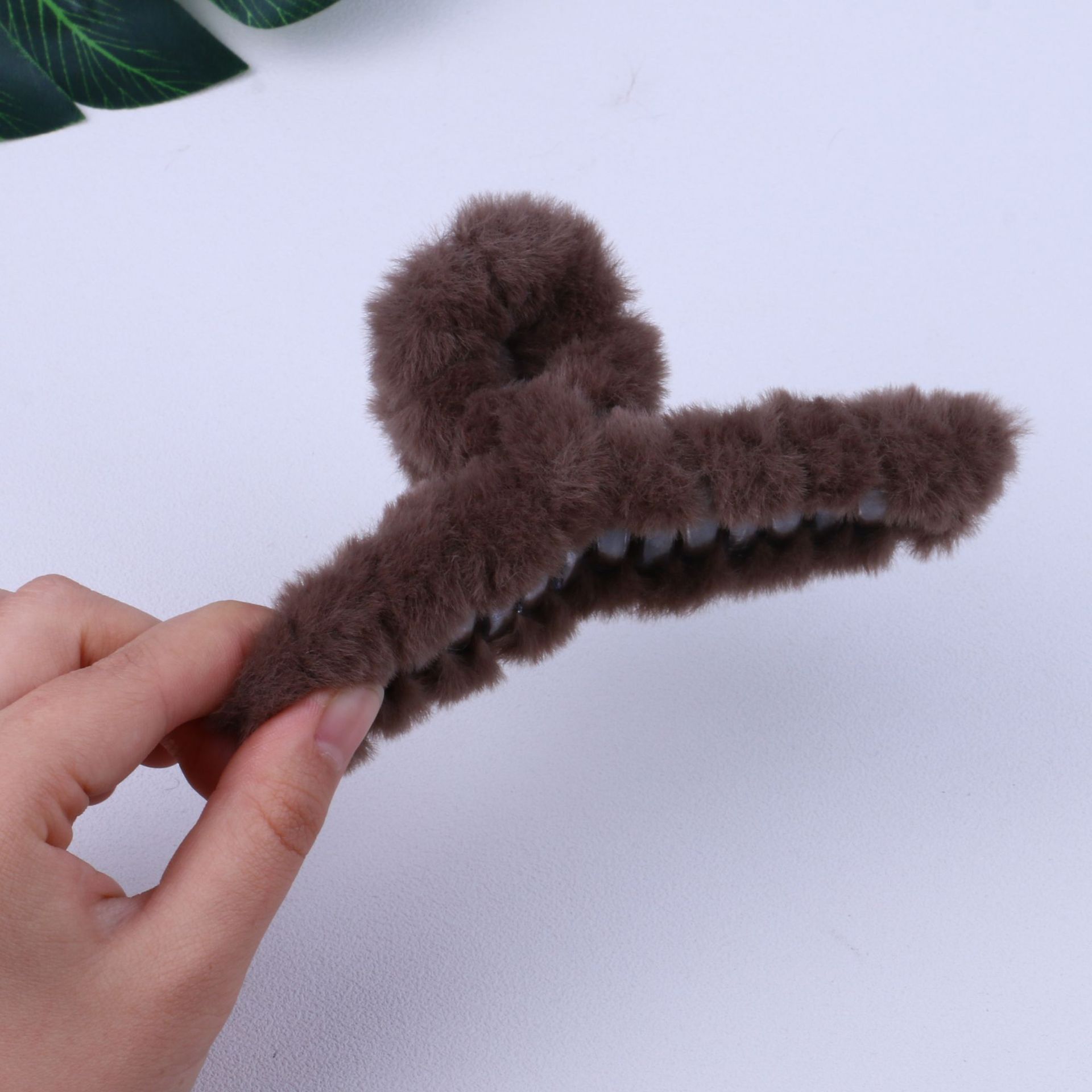 11cm 털 뭉치 집게핀, 다크 브라운