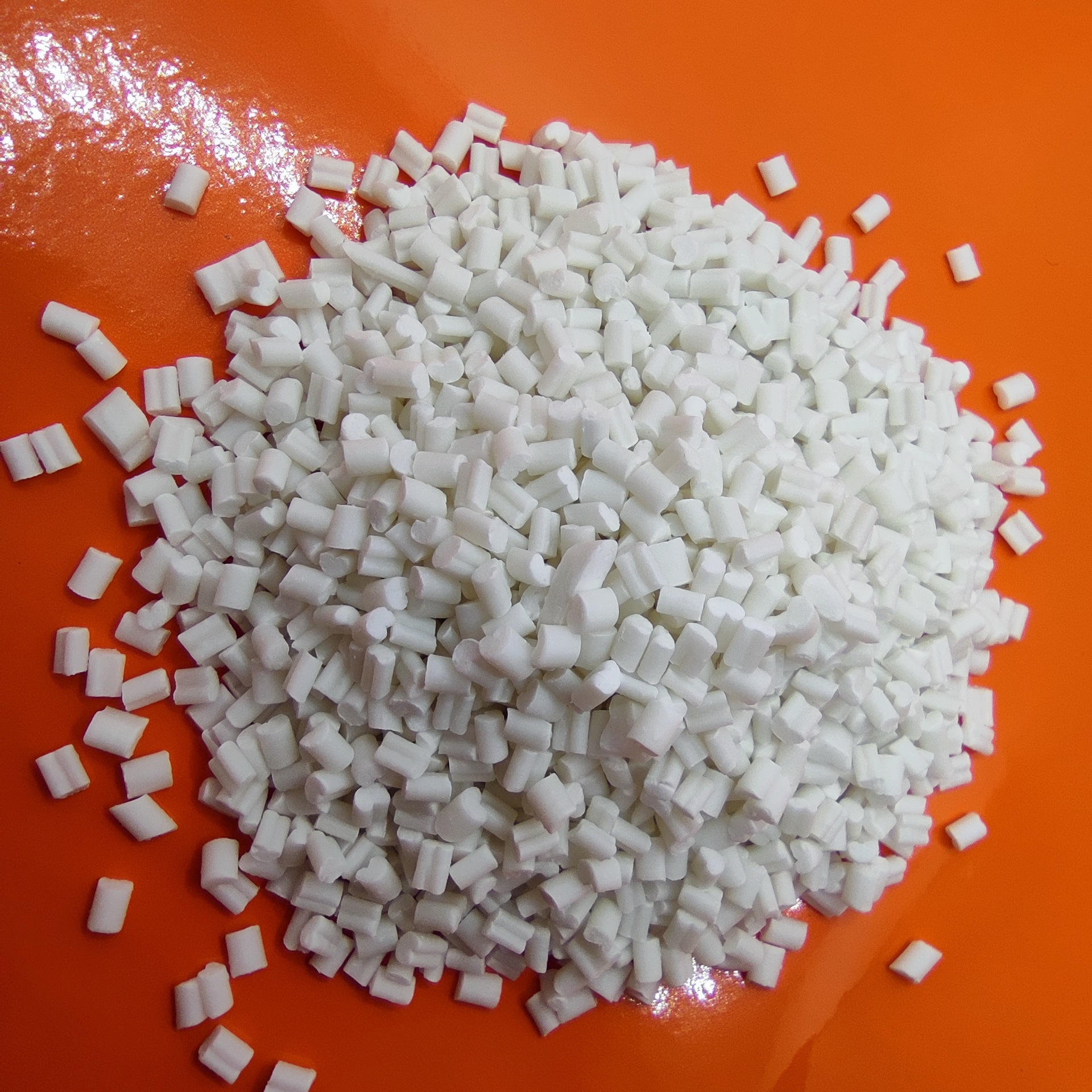 优惠大酬宾 TPU原料低温粒子聚氨酯塑料 挤出级别 热熔胶 港宝片