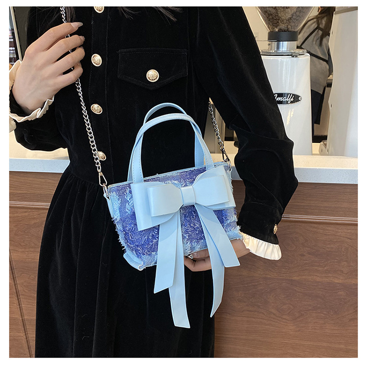 Women's Medium Pu Leather Bow Knot Streetwear Bowknot Zipper Shoulder Bag display picture 14
