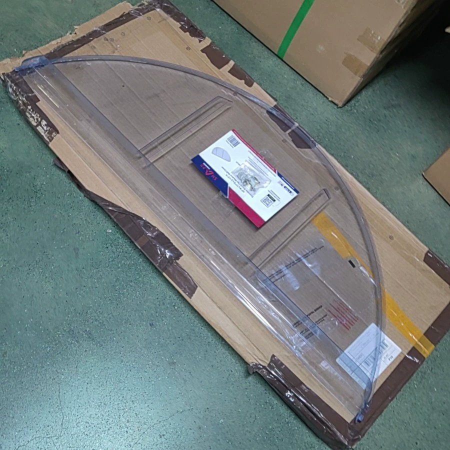 Производитель по индивидуальному заказу устойчивый к холоду прозрачный синий дно из ПЭТГ, защитный чехол для снега, устойчивый к холоду, устойчивый к давлению и закаленный защитный лоток для блистеров.