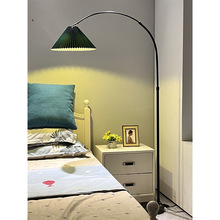 百褶罩落地灯客厅北欧沙发卧室床头灯立式落地LED照明灯具可调光