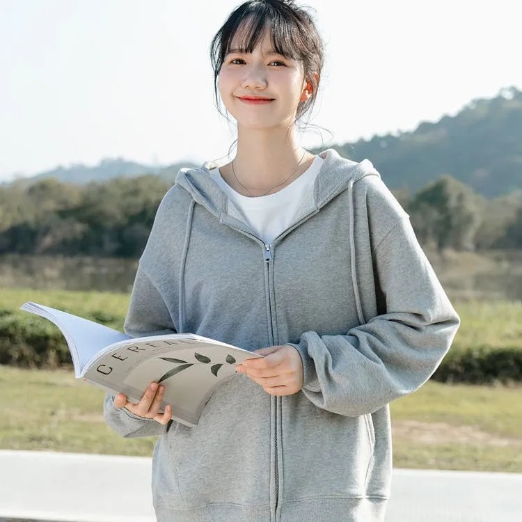 Stylish Grey Cropped Sweatshirt