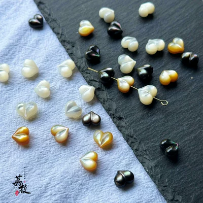 Zərgərlik ara hissələri – and White Mother-Of-Pearl Peach Heart