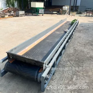 破碎塑料传送分拣皮带输送机 可升降式装运散料皮带输送机