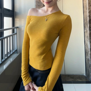 �nϵ�Sɫб��¶���L��t��Ů�ڴ���2025�¿������@�ݼ�����������