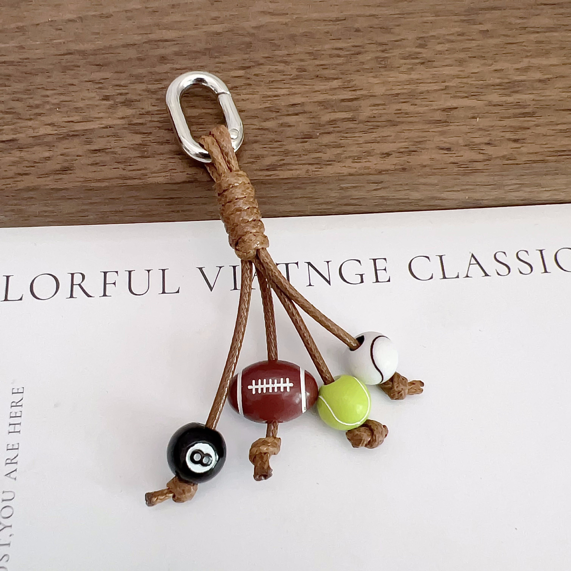 Zapatos, ropa, bolsas, colgantes, zapatos, botas de canguro, botas de Martin, mueller, colgantes, accesorios, zapatos, bolsas, colgantes