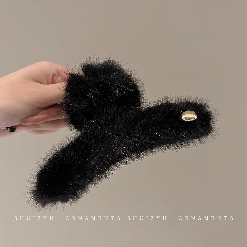 Pin de pelo de peluche para mujeres otoño y invierno estilo coreano peludo gran clip de agarre de cabeza trasera clip de tiburón temperamento clip de agarre de cabello adornamiento de cabeza