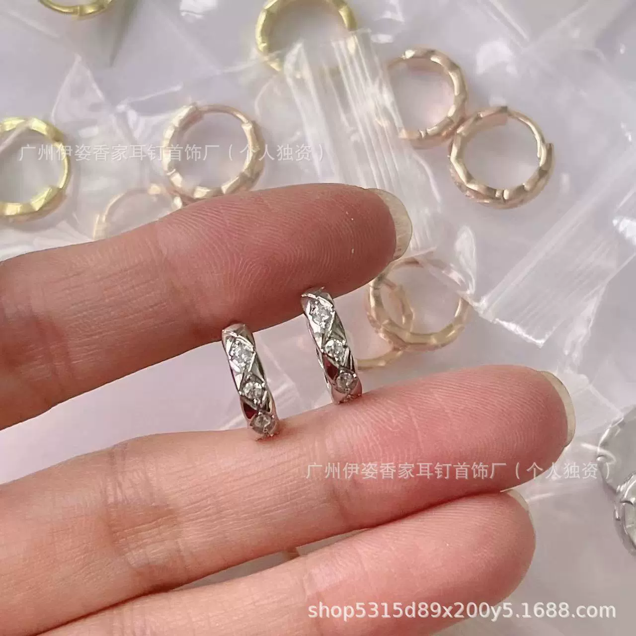 Сережки-перлы с буквами, аксессуар, стиль Chanel, высококачественный стиль, образец серебро 925