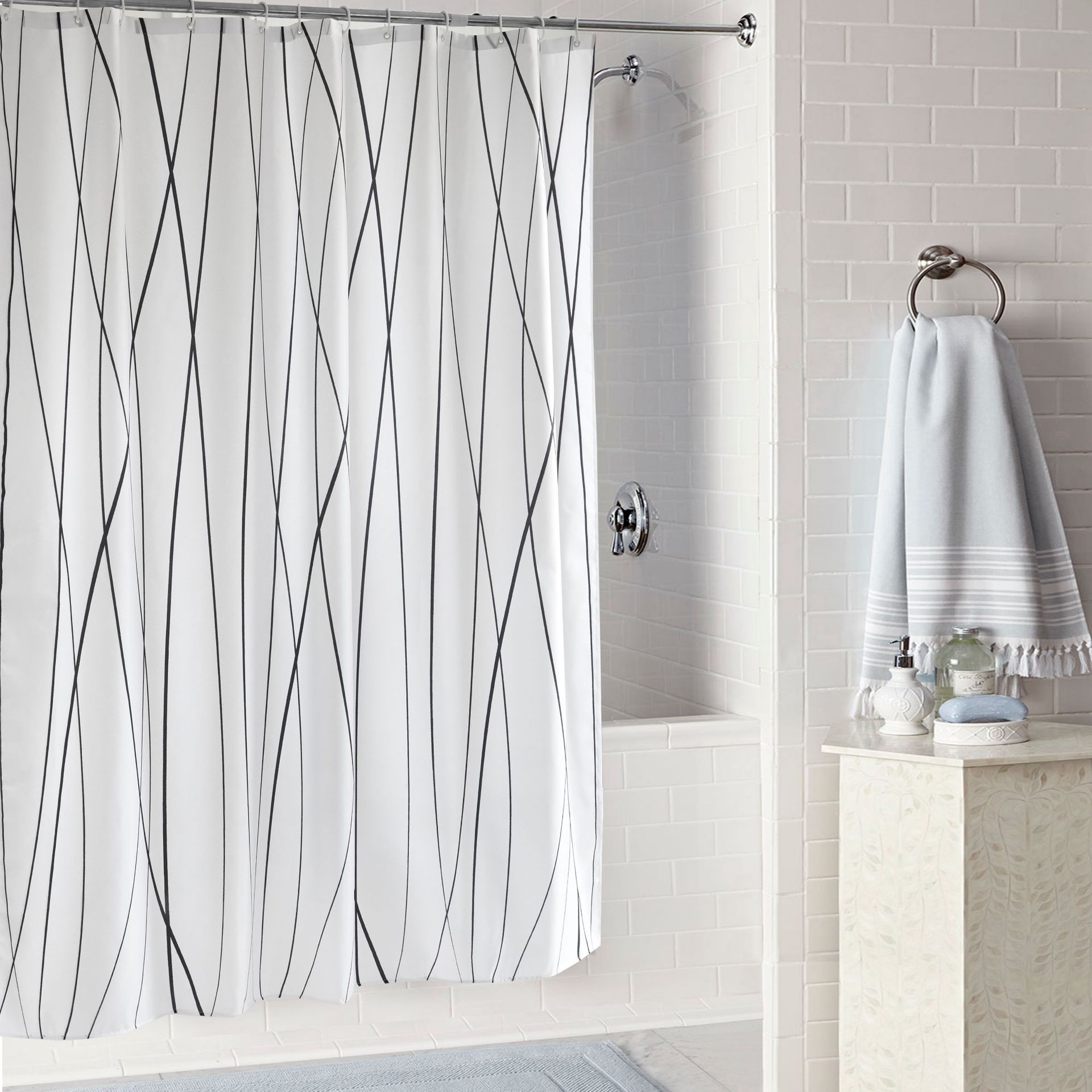 Waterproof and impermeable printed curtain, polyester non perforated shower curtain_voghion.com