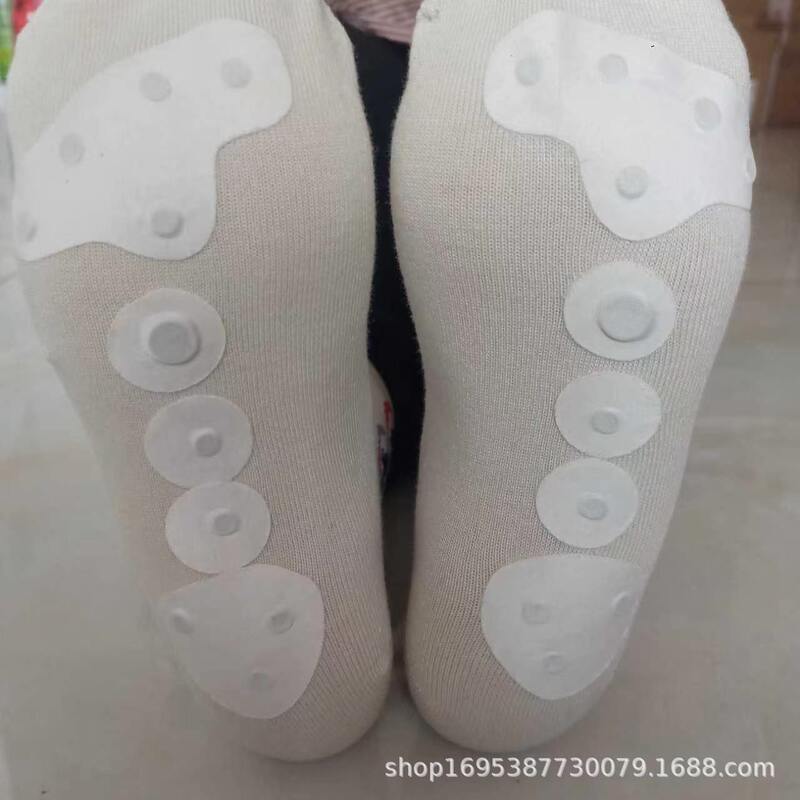 Acupoint Magnetic Socks with Magnets on the Soles of the Feet, Designed to Fit the Acupoint Areas of the Foot, Breathable and Elastic, Suitable for Middle-Aged and Elderly People for Daily Use