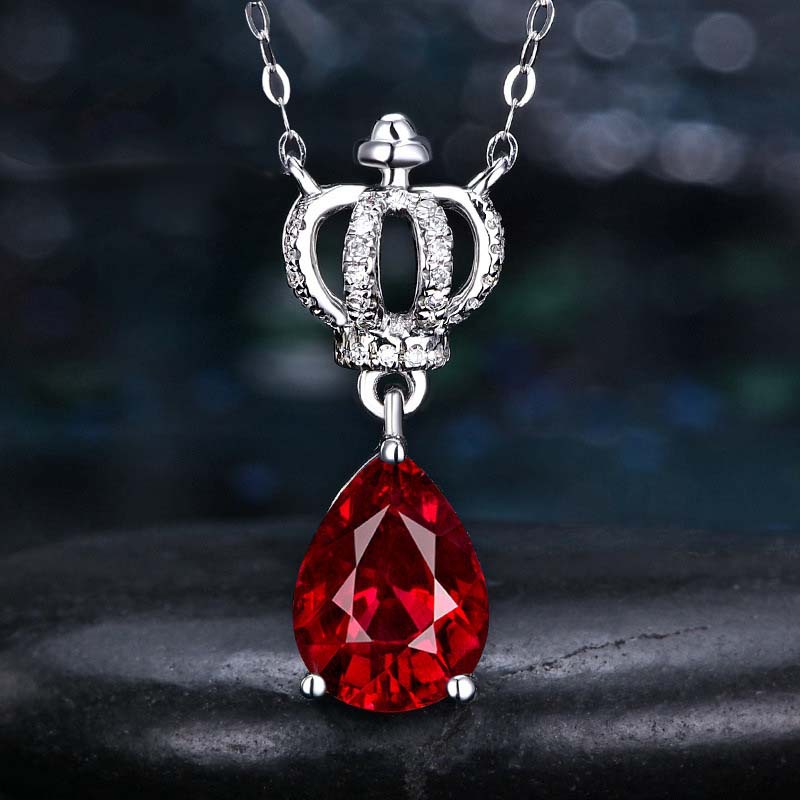 新款轻奢仿天然红宝石锁骨链女镀18K金莫桑比克红钻彩宝皇冠项链