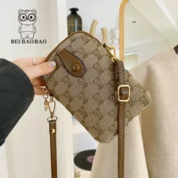 Beibeao Bao Source Factory Популярная маленькая сумка женская сумка 2025 новый мобильный телефон сумка нишевые дизайн повседневная женская сумка